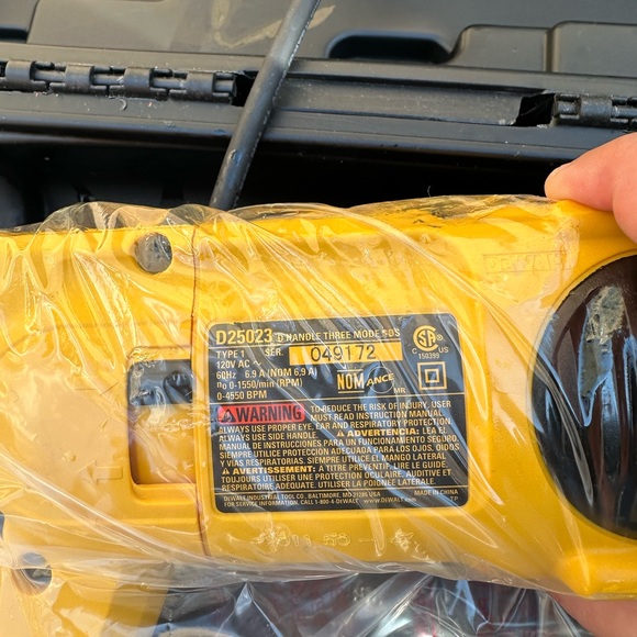 DeWalt D25023 3 Mode D Handle SDS Rotary Masonry Hammer Drill - Picture 2 of 3